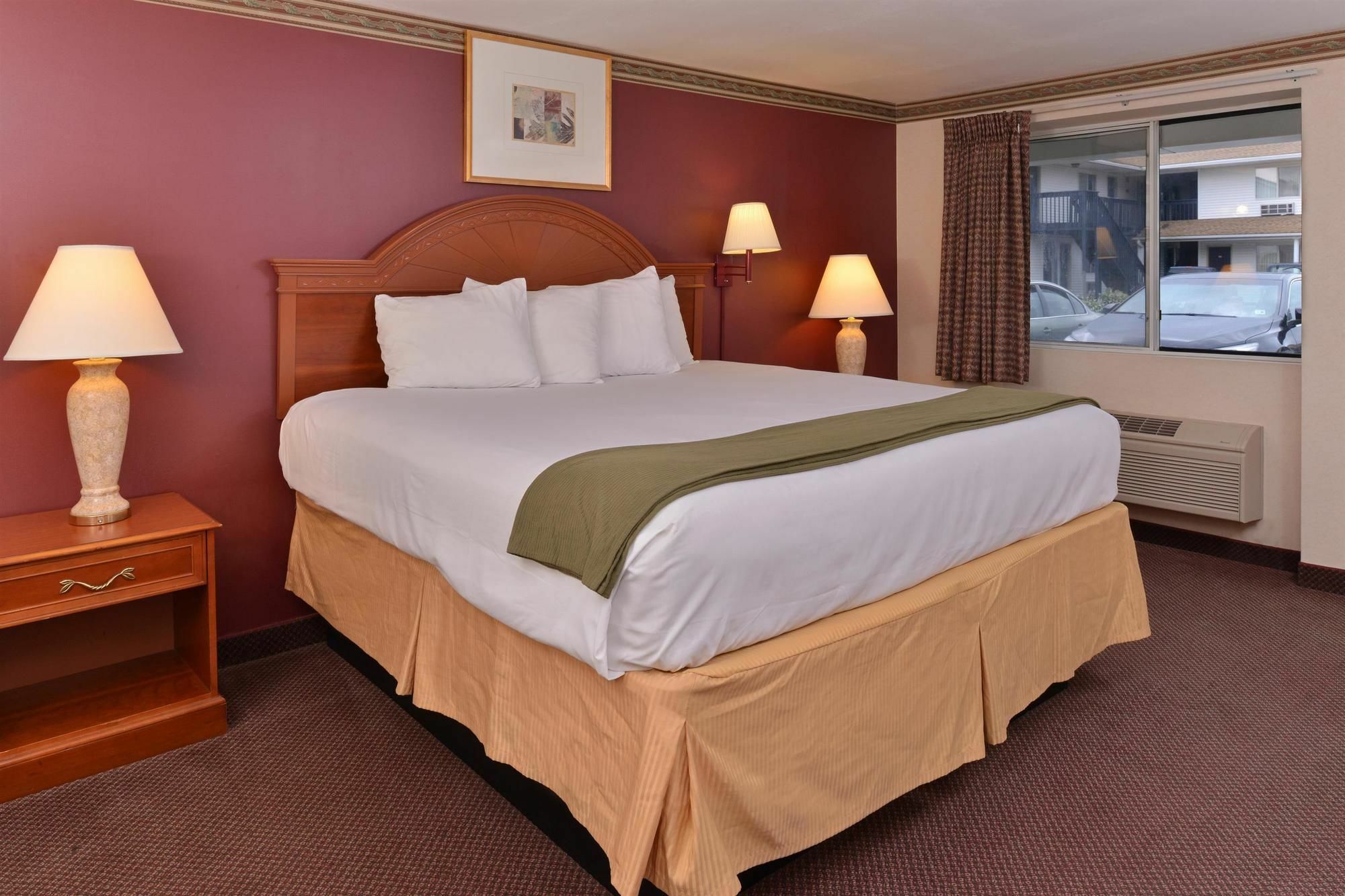 Americas Best Value Inn & Suites Wolcott Exterior photo